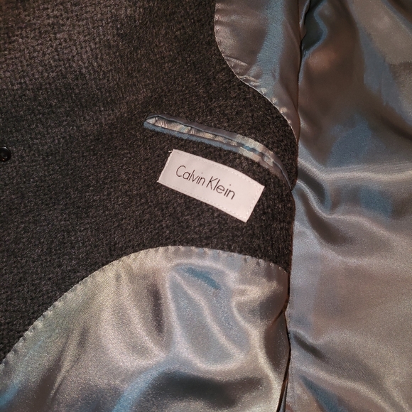 Long wool coat - Picture 2 of 9